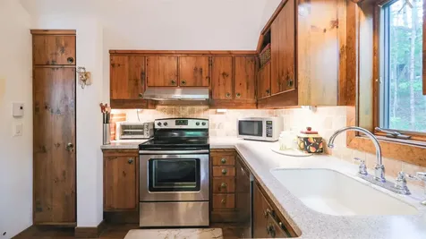 366 Crimson Hawk Road Plymouth VT 05056