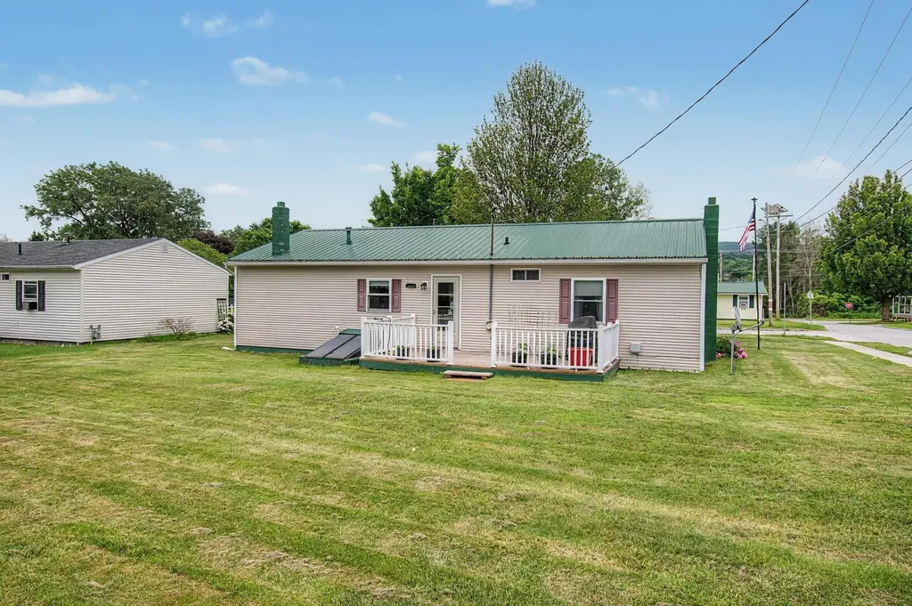 2 Finn Avenue St. Albans City VT 05478