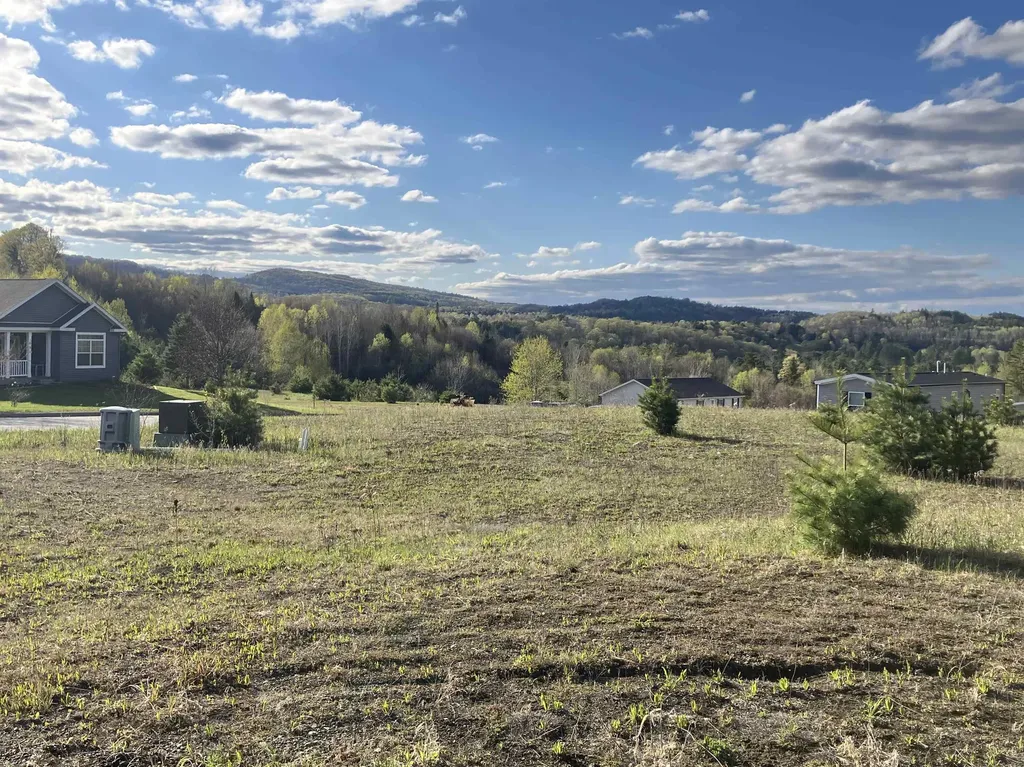 00 Deer Creek Lane St. Johnsbury VT 05819