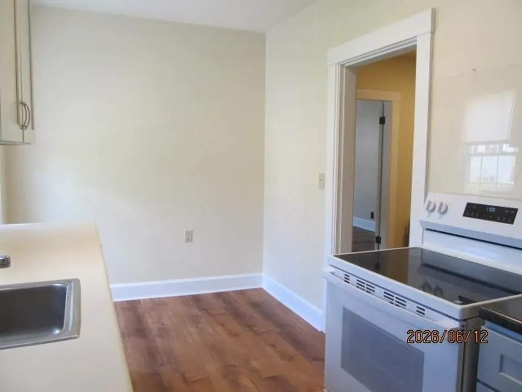 28 Olcott Lane Charlestown NH 03603