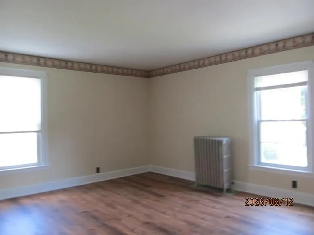 28 Olcott Lane Charlestown NH 03603