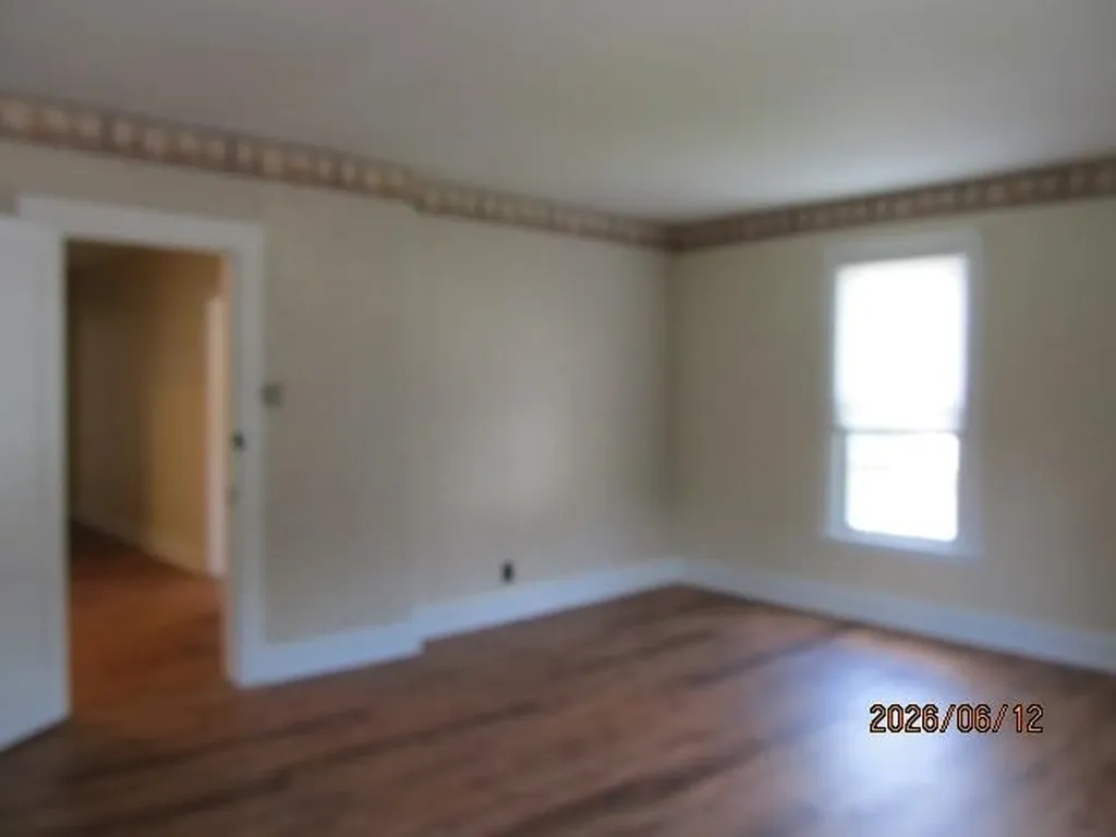 28 Olcott Lane Charlestown NH 03603