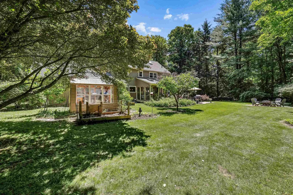 17 Candlewood Drive Amherst NH 03031