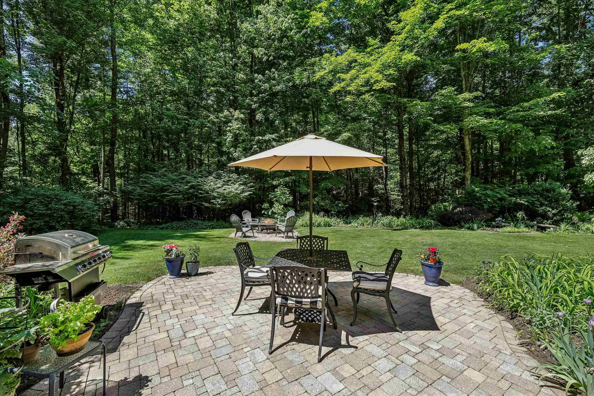 17 Candlewood Drive Amherst NH 03031