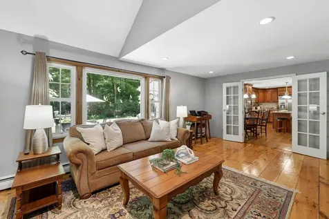 17 Candlewood Drive Amherst NH 03031