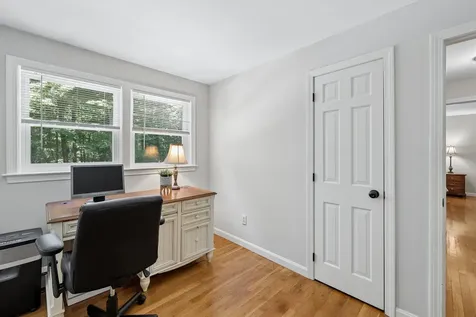 17 Candlewood Drive Amherst NH 03031