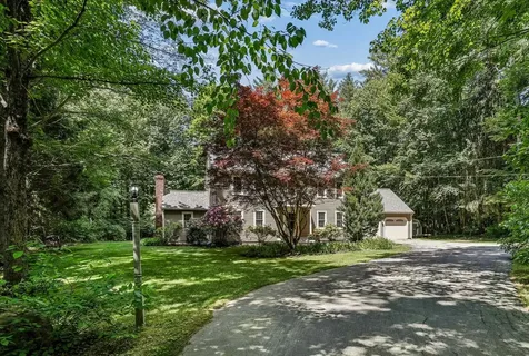 17 Candlewood Drive Amherst NH 03031