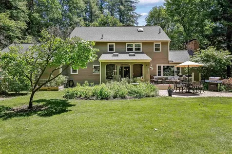 17 Candlewood Drive Amherst NH 03031