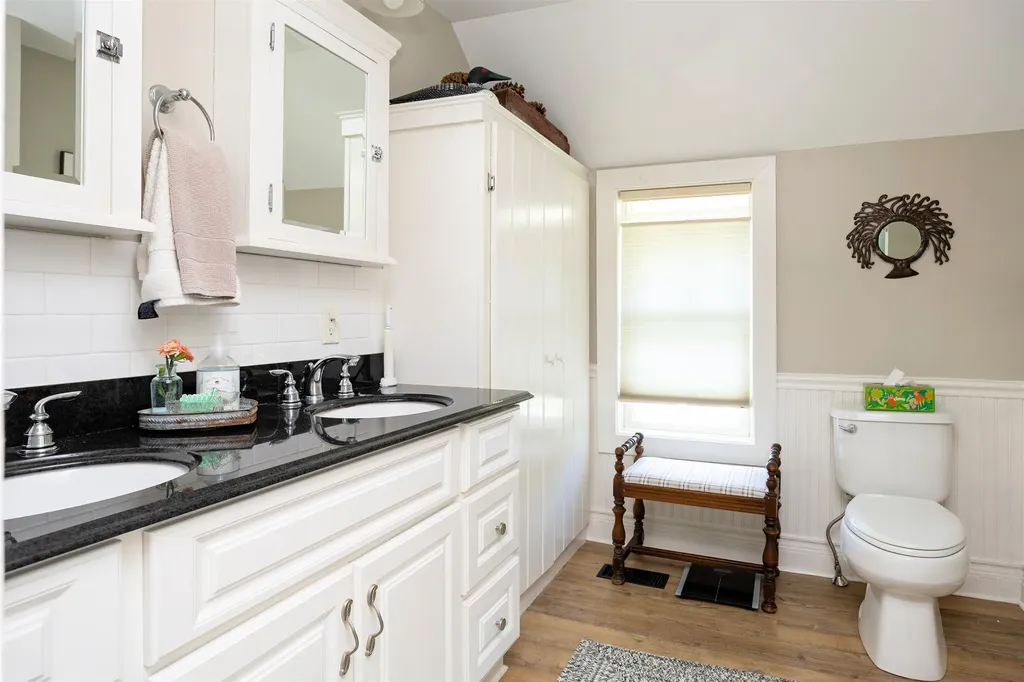 1559 West Shore Road Cabot VT 05647