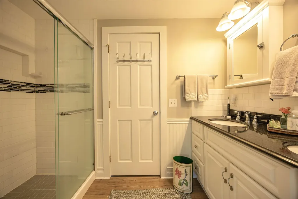 1559 West Shore Road Cabot VT 05647