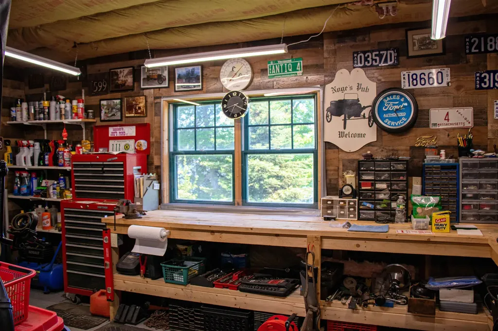 1559 West Shore Road Cabot VT 05647