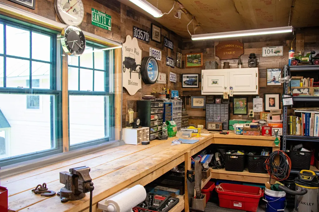 1559 West Shore Road Cabot VT 05647