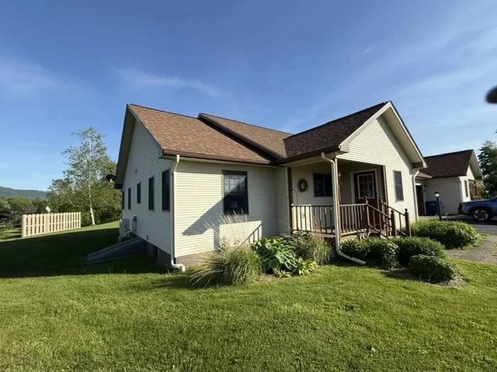 97 Jersey Court Morristown VT 05661