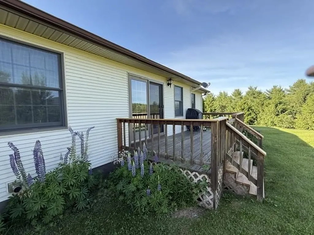 97 Jersey Court Morristown VT 05661