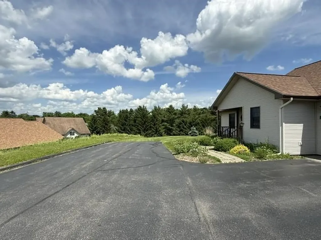97 Jersey Court Morristown VT 05661