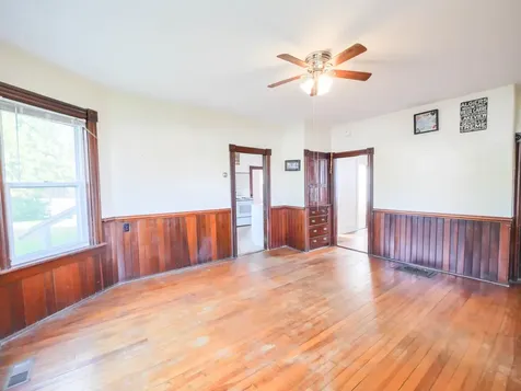 6 Tuttle Street Rockingham VT 05101
