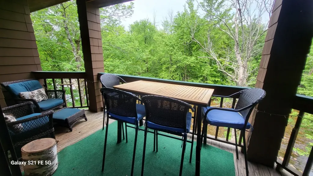 63 Riverfront Drive Woodstock NH 03251