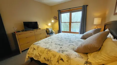 63 Riverfront Drive Woodstock NH 03251