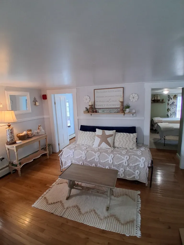 7 Baker Avenue Laconia NH 03246