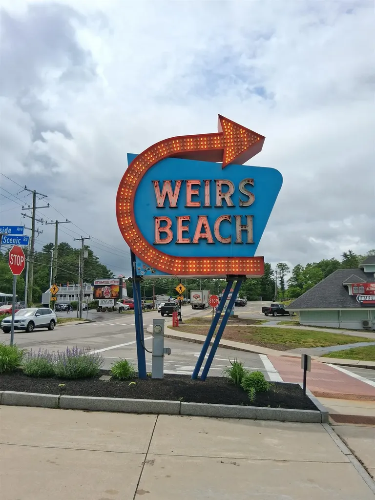7 Baker Avenue Laconia NH 03246