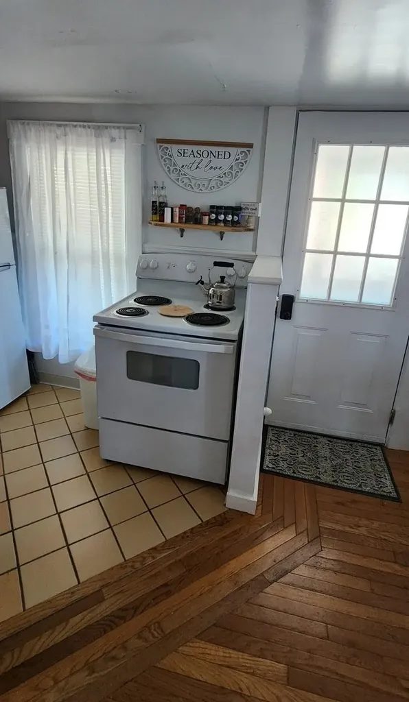 7 Baker Avenue Laconia NH 03246