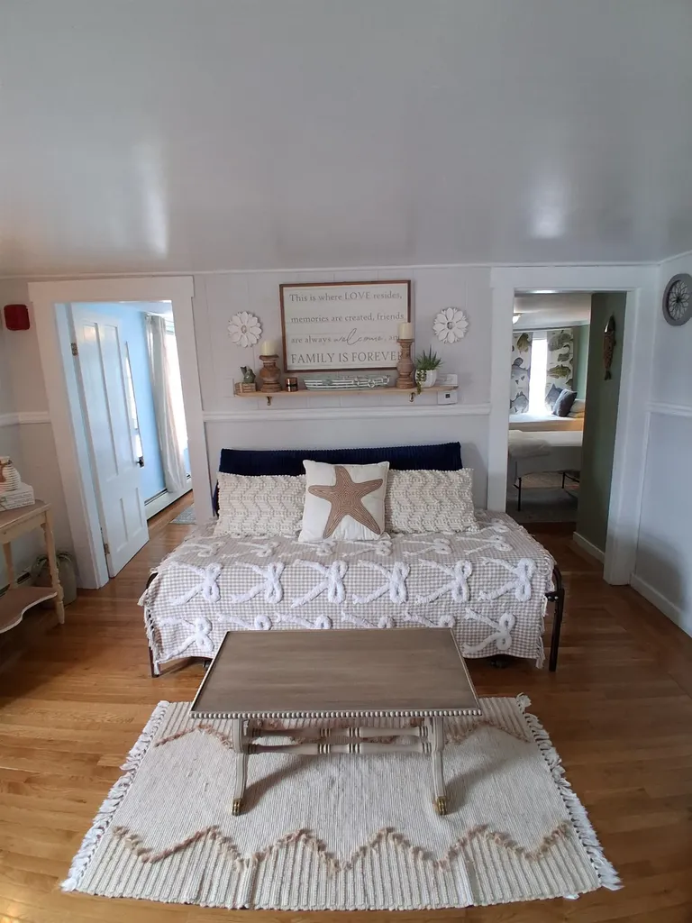 7 Baker Avenue Laconia NH 03246