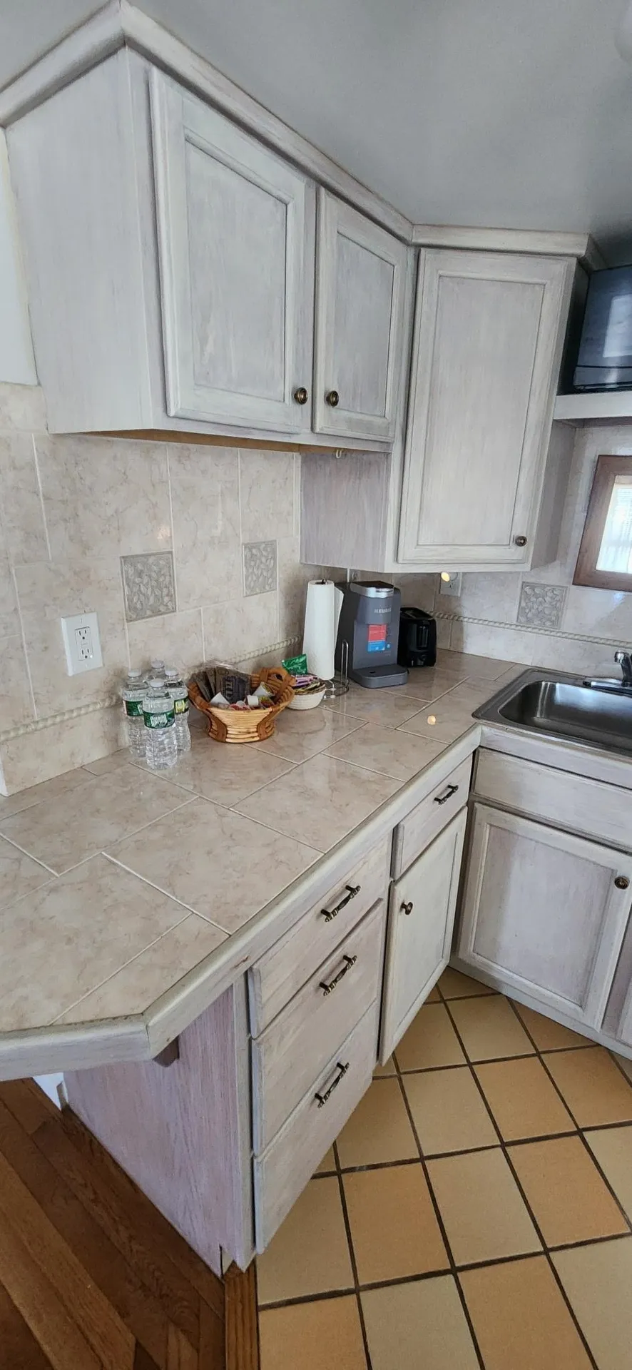 7 Baker Avenue Laconia NH 03246