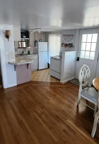 7 Baker Avenue Laconia NH 03246