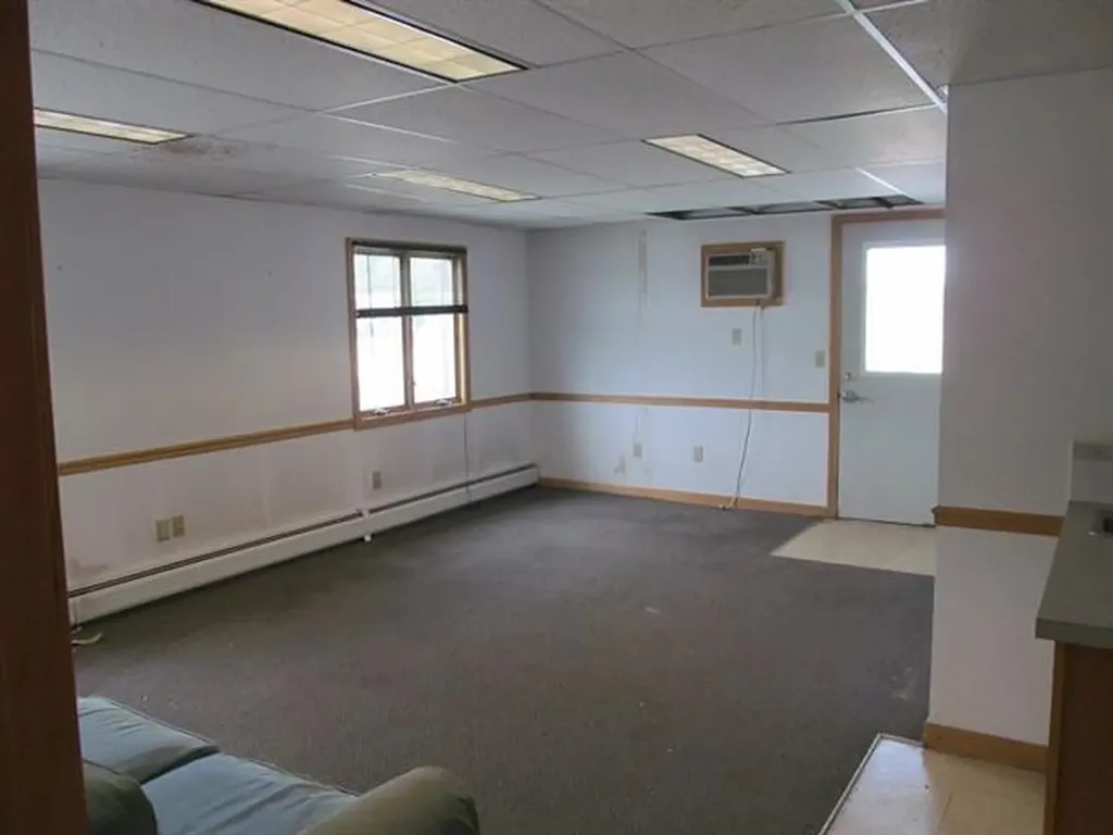 364 Washington Street Claremont NH 03743