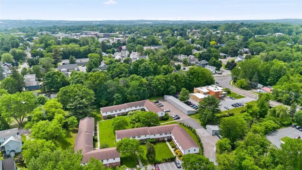 111 Sherwood Square Essex Junction VT 05452