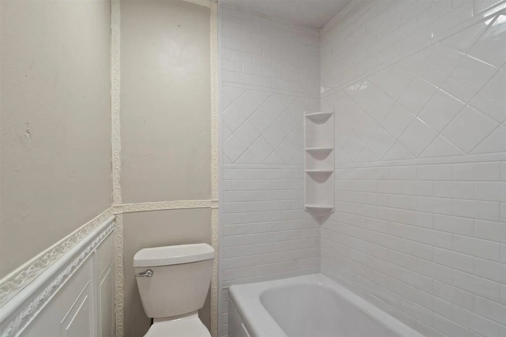 111 Sherwood Square Essex Junction VT 05452