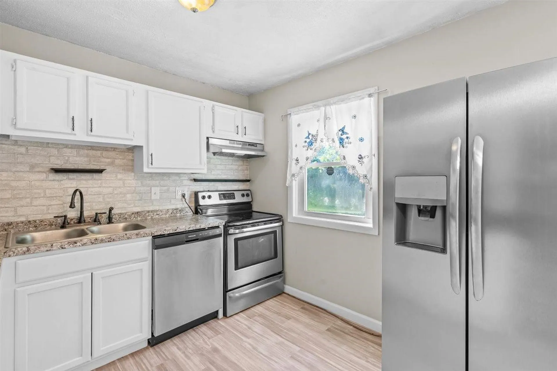 111 Sherwood Square Essex Junction VT 05452