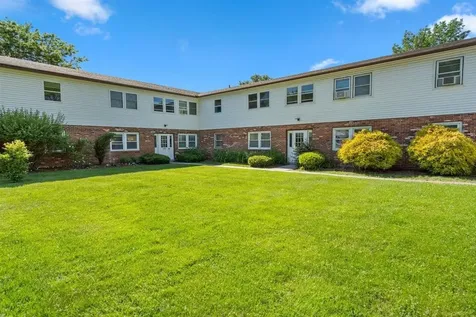 111 Sherwood Square Essex Junction VT 05452