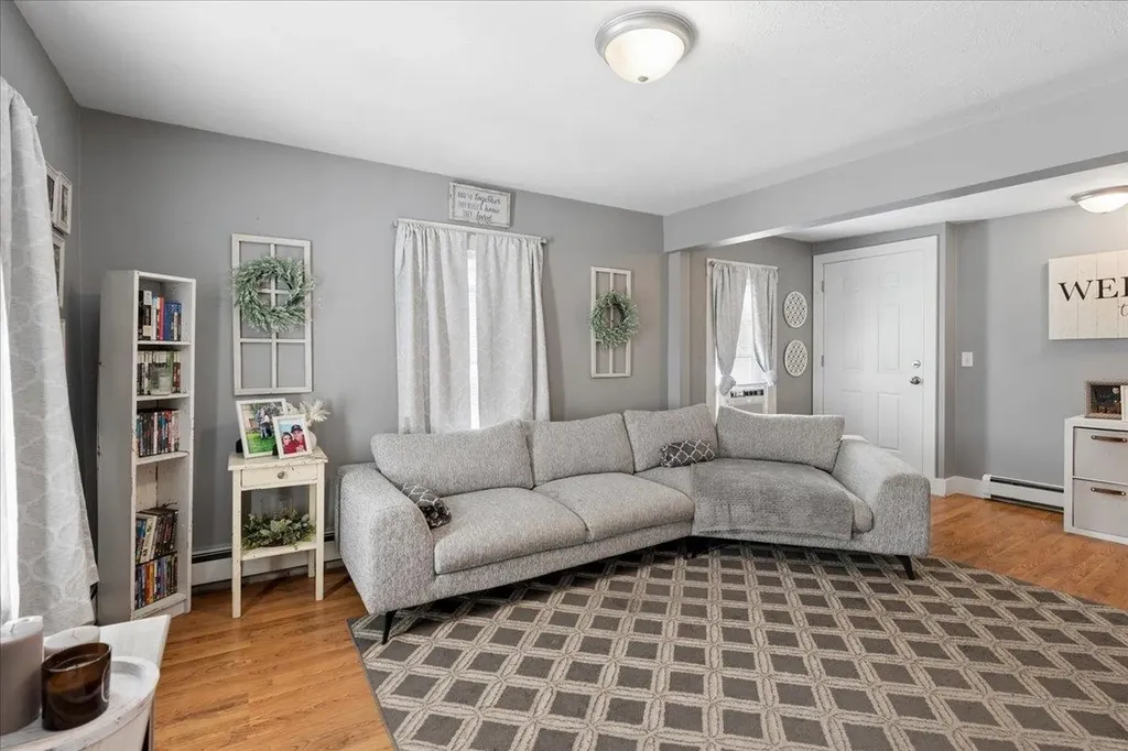 43 Elkins Street Franklin NH 03235