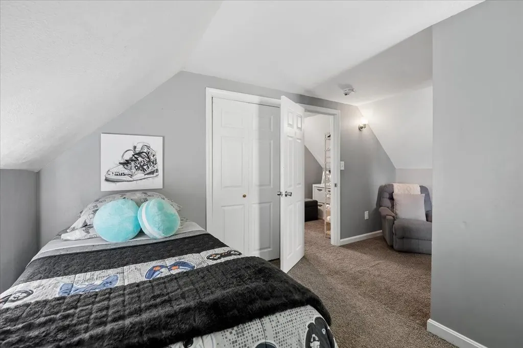 43 Elkins Street Franklin NH 03235