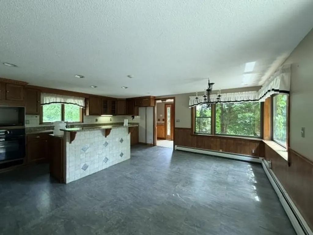 12 Olive Meadow Lane Dover NH 03820