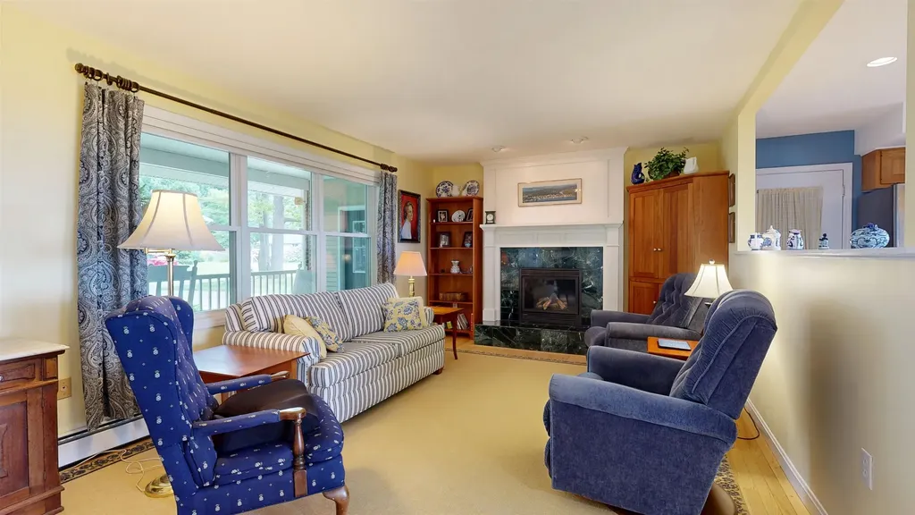 170 Biscayne Heights Colchester VT 05446