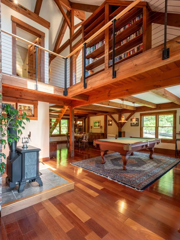 113 Lovejoy Road Milford NH 03055