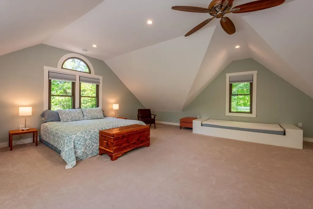 113 Lovejoy Road Milford NH 03055