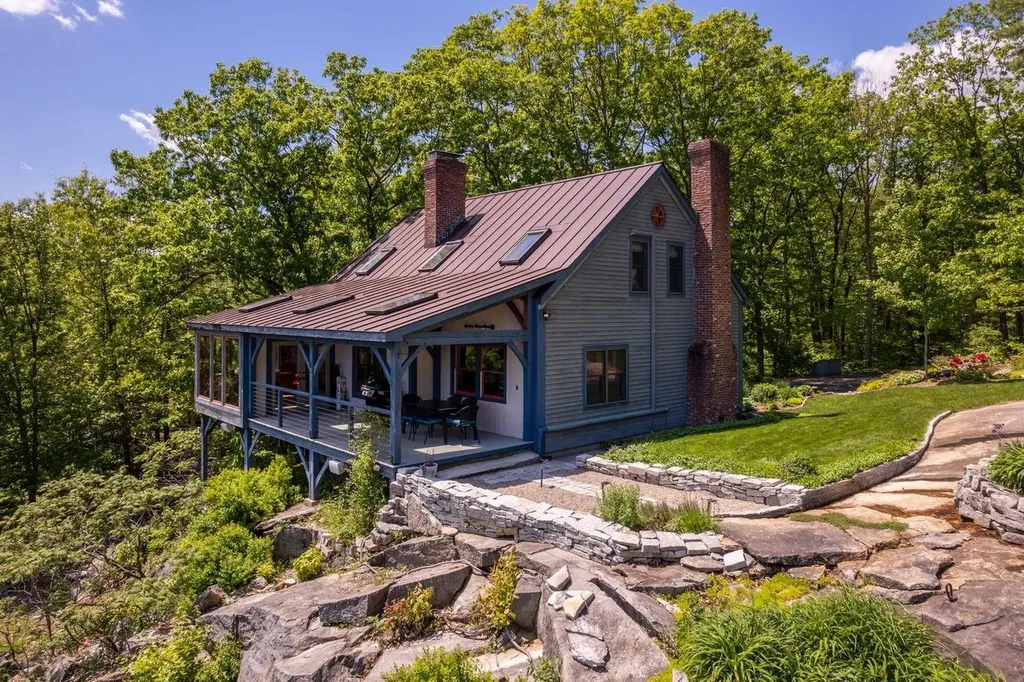 113 Lovejoy Road Milford NH 03055
