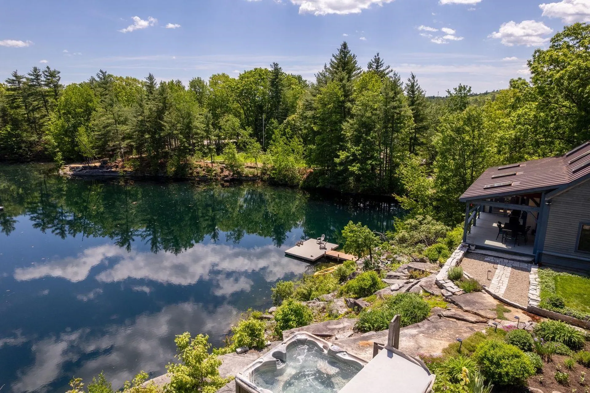 113 Lovejoy Road Milford NH 03055