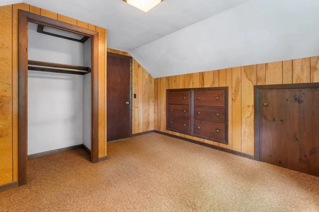 42 Oak Street Rochester NH 03839