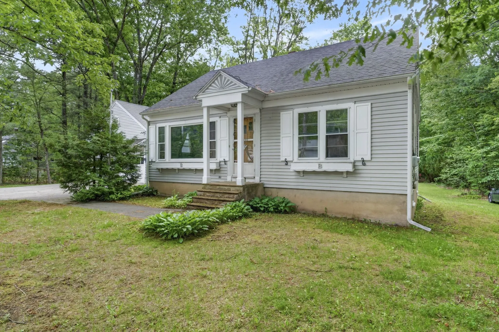 42 Oak Street Rochester NH 03839