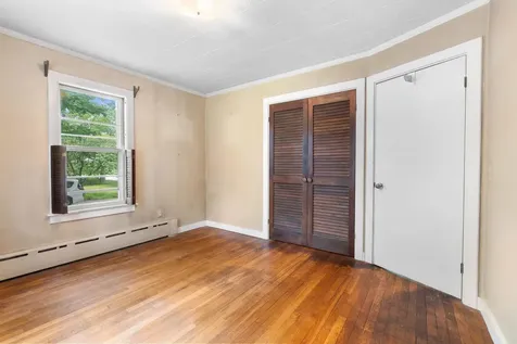 42 Oak Street Rochester NH 03839
