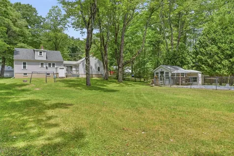 42 Oak Street Rochester NH 03839