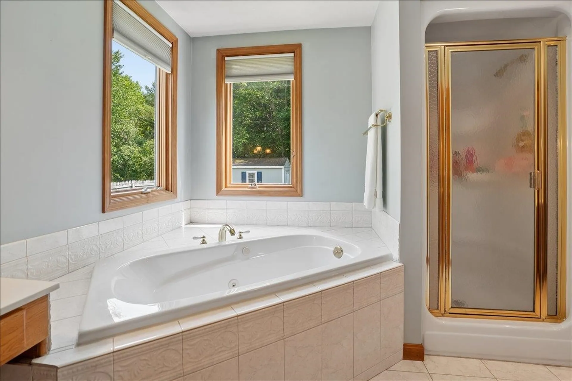 4 Gosselin Avenue Hooksett NH 03106