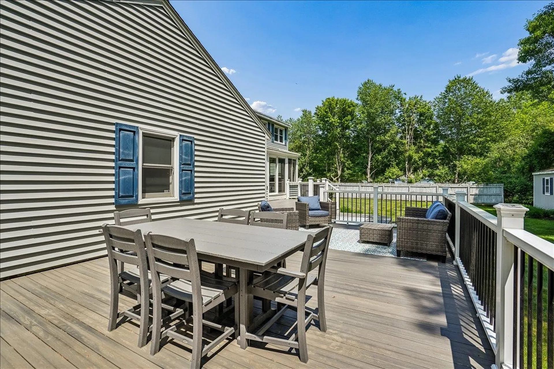 4 Gosselin Avenue Hooksett NH 03106