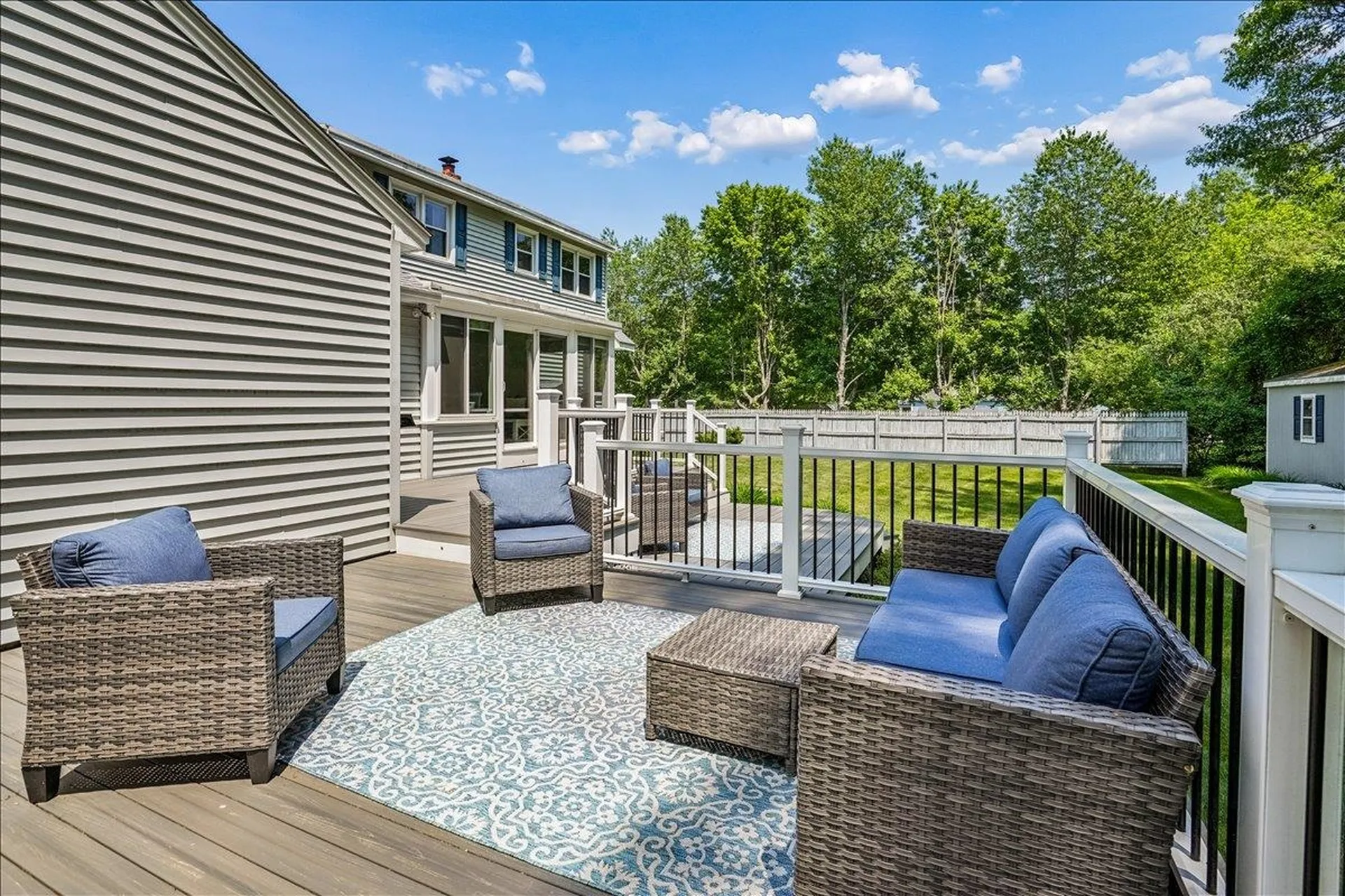 4 Gosselin Avenue Hooksett NH 03106