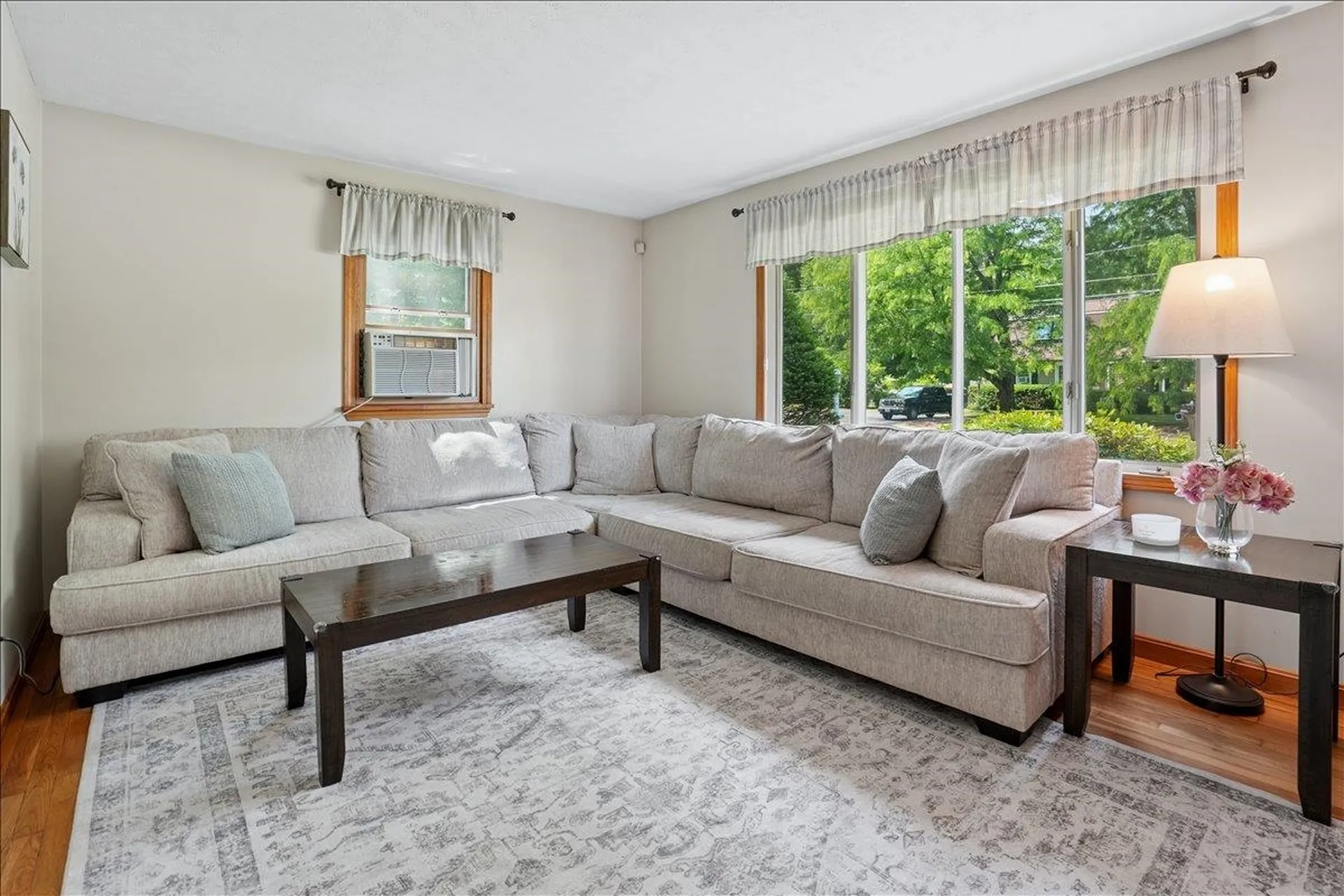 4 Gosselin Avenue Hooksett NH 03106