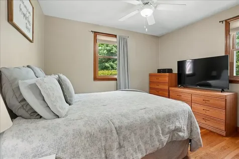4 Gosselin Avenue Hooksett NH 03106